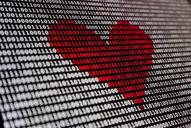 Lęk przed odrzuceniem a uzależnienie od aplikacji randkowych – jak działa nasz mózg?