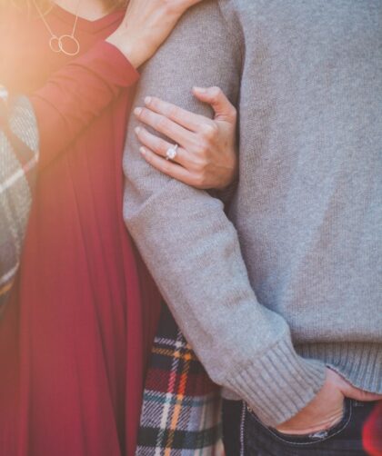 Mechanizm dopaminowy w aplikacjach randkowych – jak portale uzależniają nas od nadzie